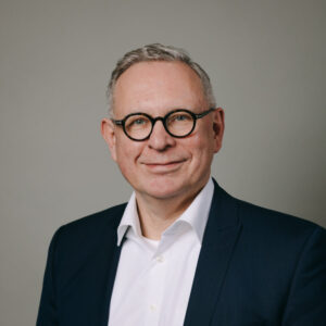 Dr. Ulrich Ehmes