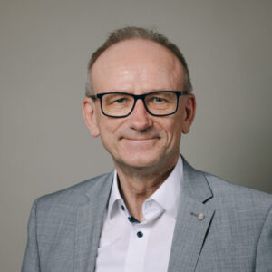 Dr. Jörg Huslage