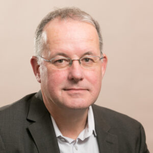 Dr. Andreas Roters