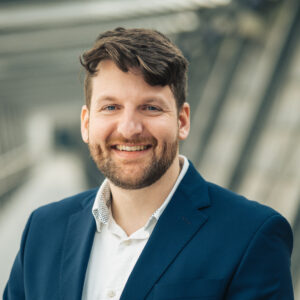 Dr. Ralf Wagner